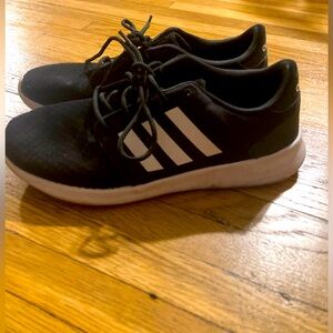 Adidas cloudform sneakers - women’s size 10